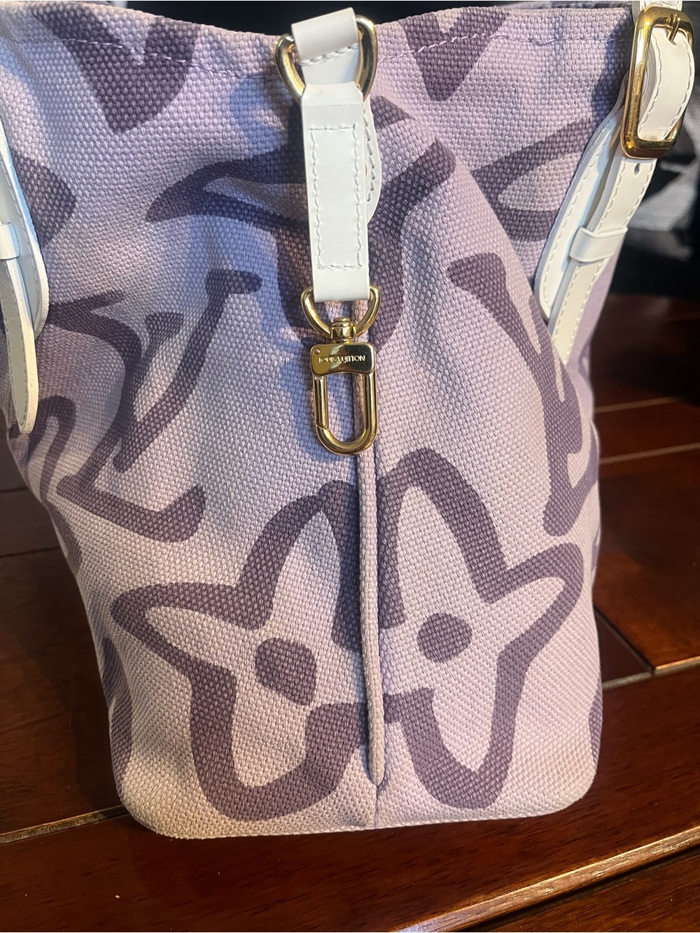 Authentic Louis Vuitton Tahitienne bag - Picture 10 of 15